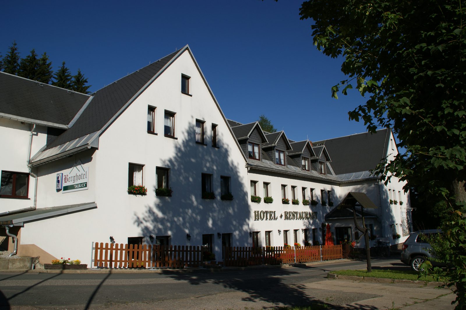 Cafe und Restaurant Barbarins im Flair & Berghotel Talblick